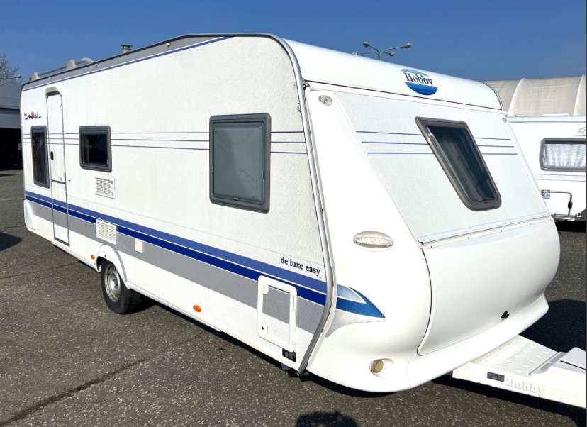 Karavan Hobby 560 KMFe