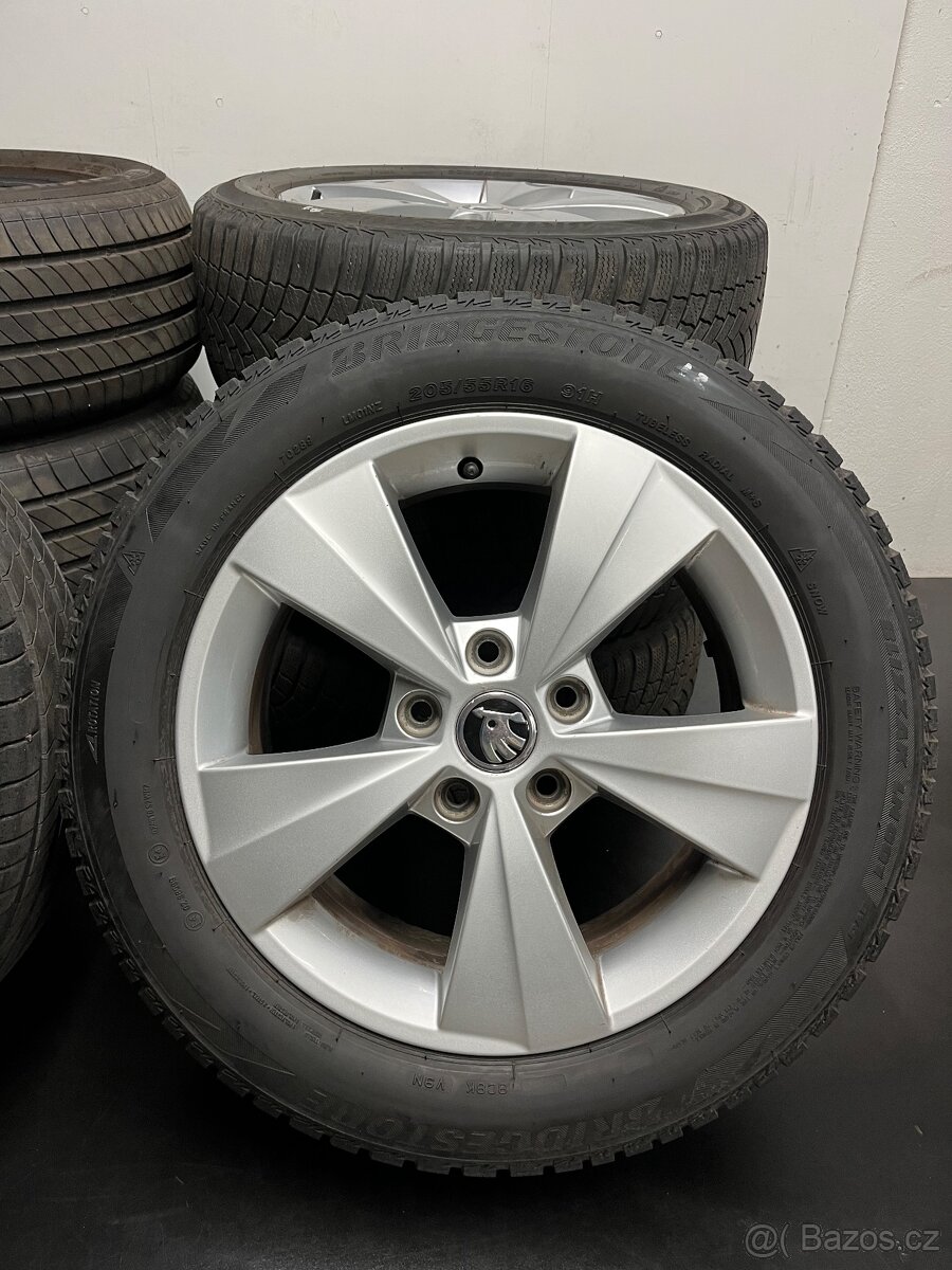 Octavia 3 R16 letní+zimní pneu