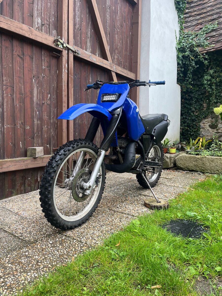 Cagiva W8 125