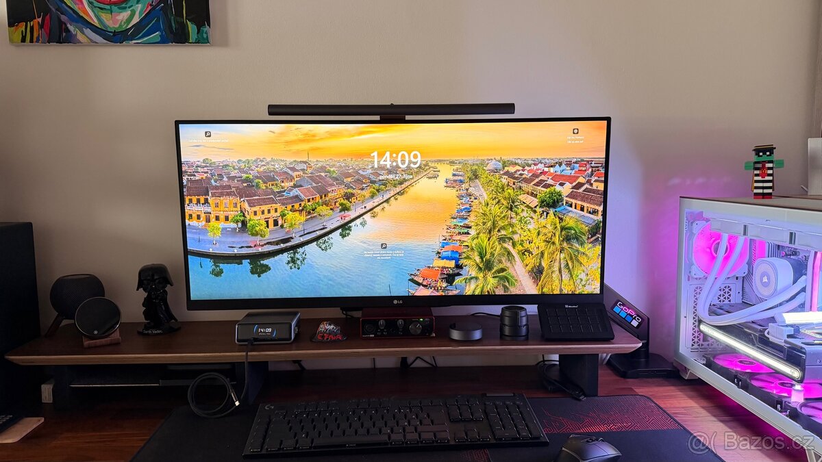 34" LG Ultrawide 34WN650-W monitor