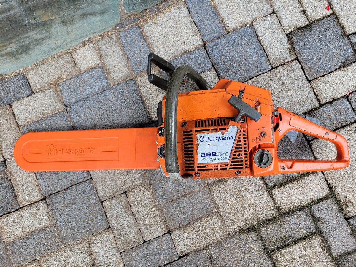 Husqvarna 262 XP
