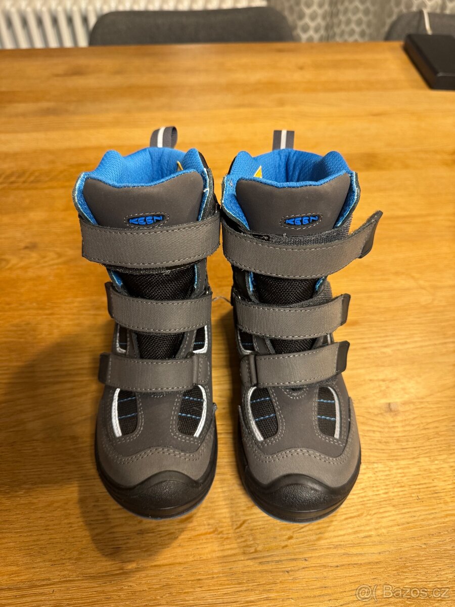 Prodám zimní boty vel. EU 30, zn. Keen.