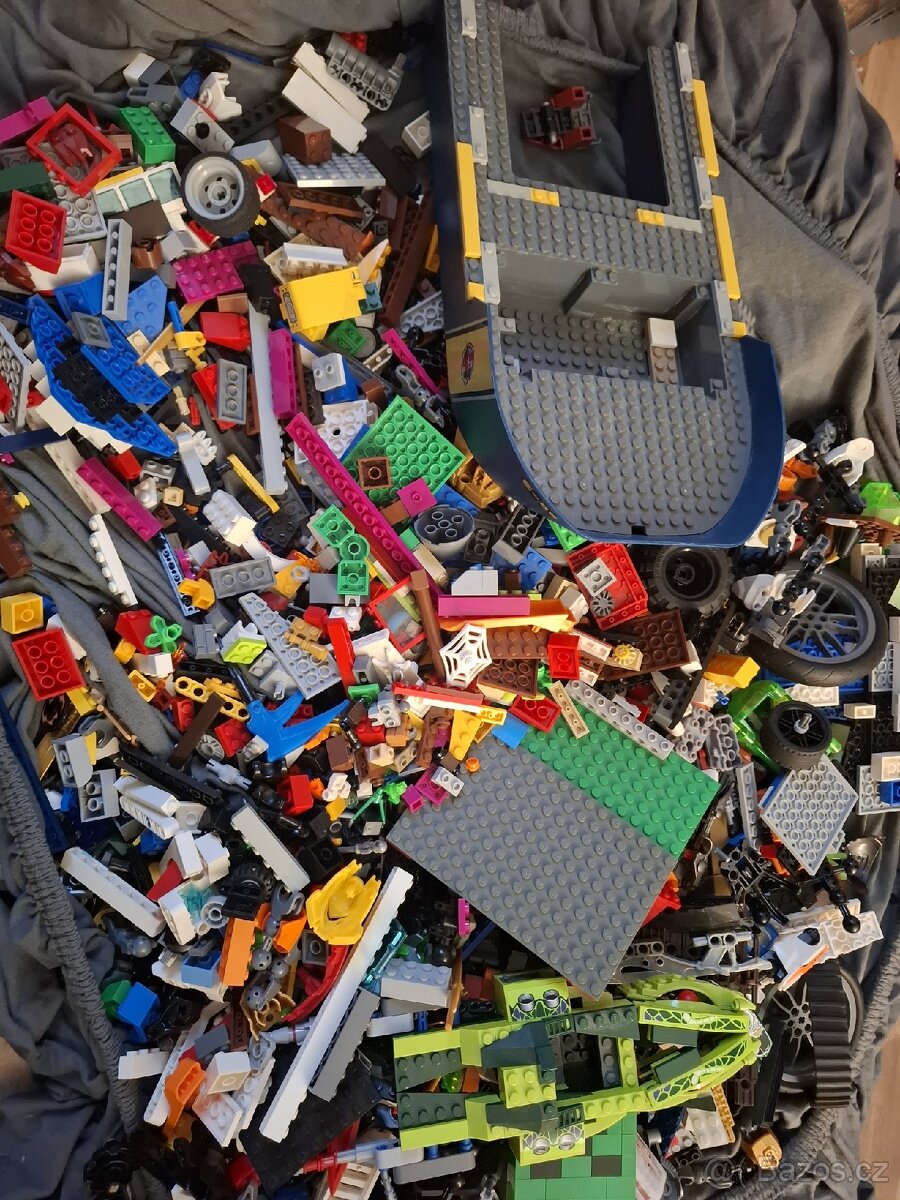 Lego mix 4.7kg