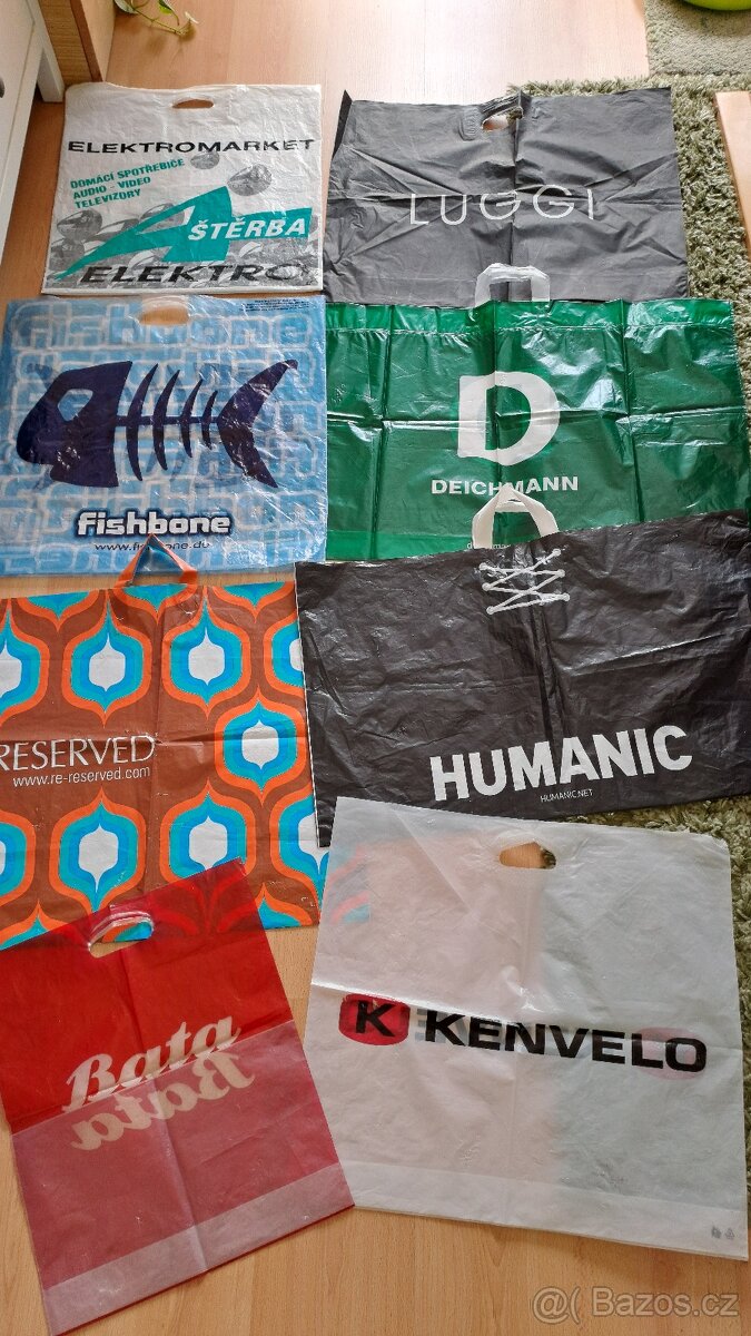 Igelitové, papírové tašky a retro sáčky pro sběratele