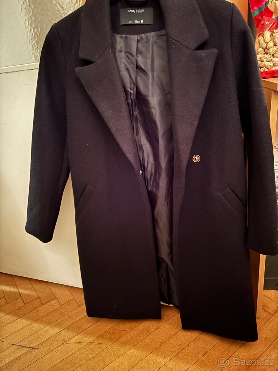 Dámský černý kabát zn. Sinsay vel. S