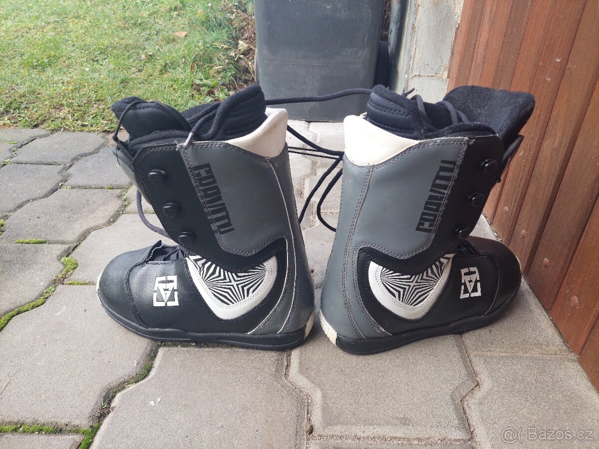 Snowboardové boty Gravity 42