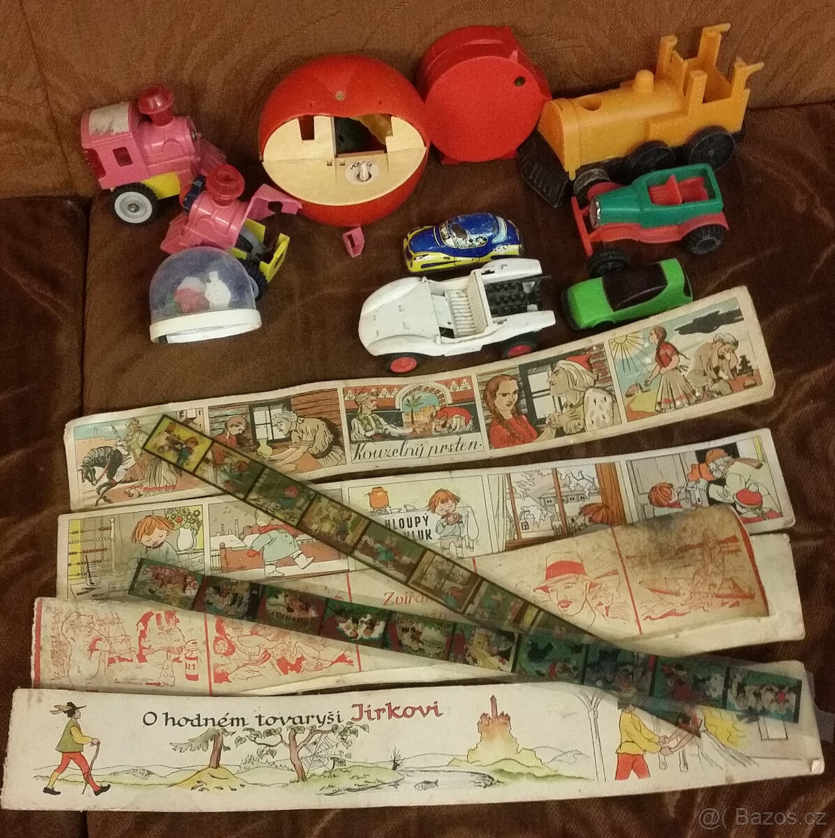 staré hračky, autíčko ITES