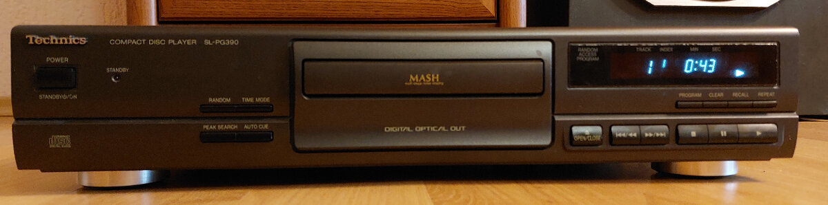 CD player Technics SL-PG390