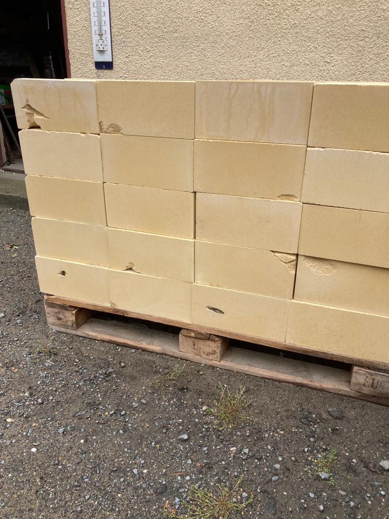 Vápenopískové cihly