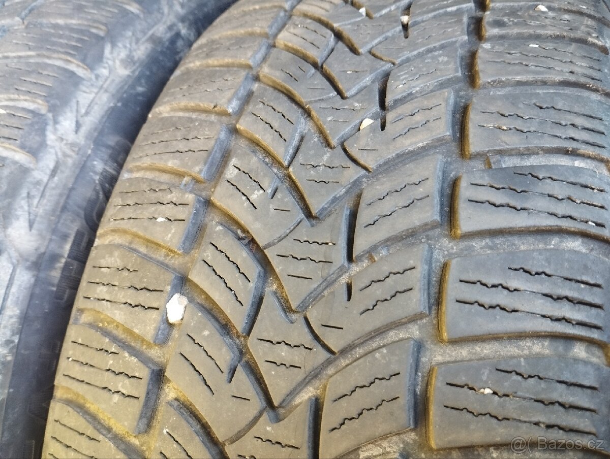 Pneu 205/55 R16