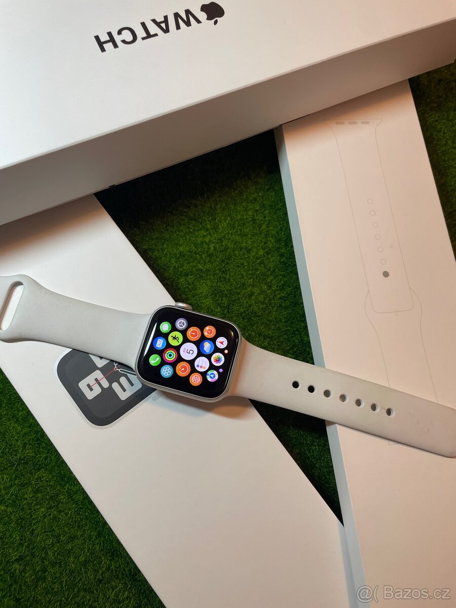 Apple watch SE 2.gen cellular - 95% baterie, záruka