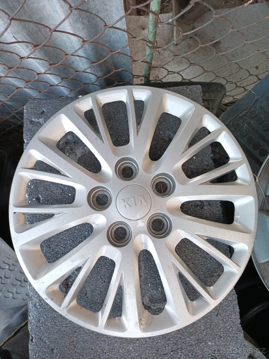 Poklice Kia 15
