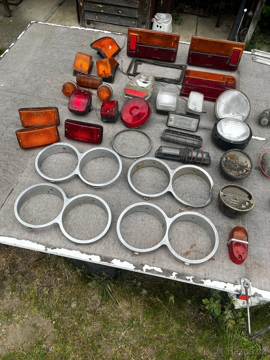 Světla Škoda, Karosa, Trabant, Avia, Fiat, Tatra..