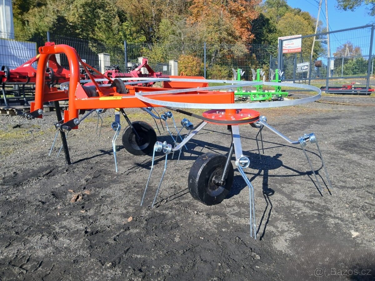 Obraceč sena JAR-MET 2,7 m včetně kloubového hřídele