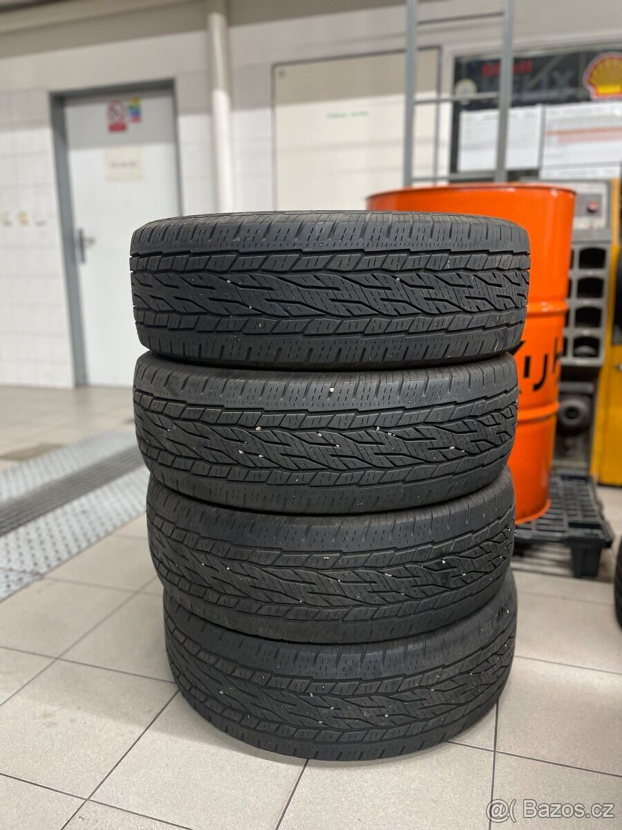 Letní pneu 245/70 R16 H Continental