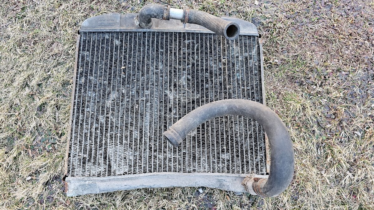 Chladič Mercedes W110 W111 W112 coupe cabrio