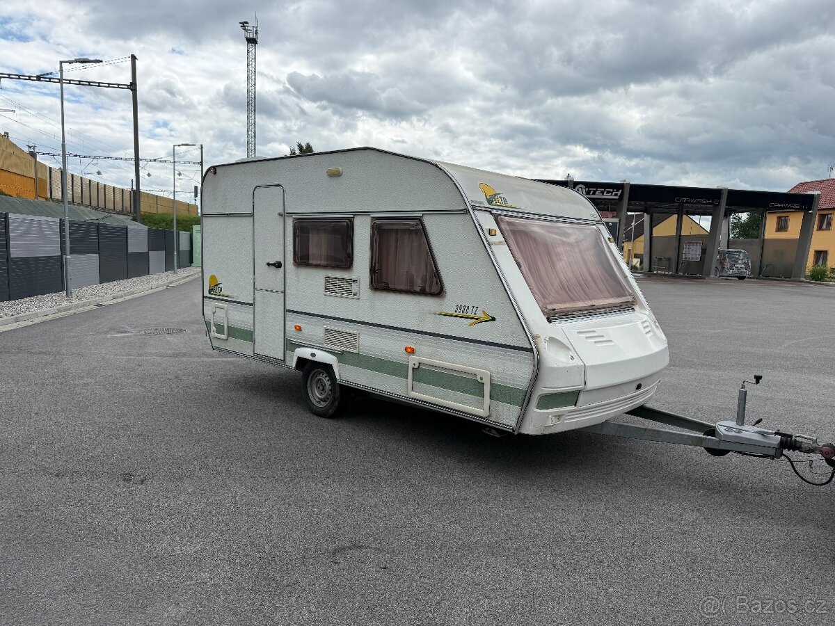 Karavan Delta 390