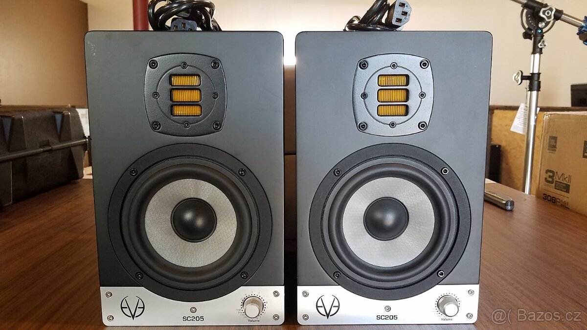 Studiové Monitory EVE Audio SC205