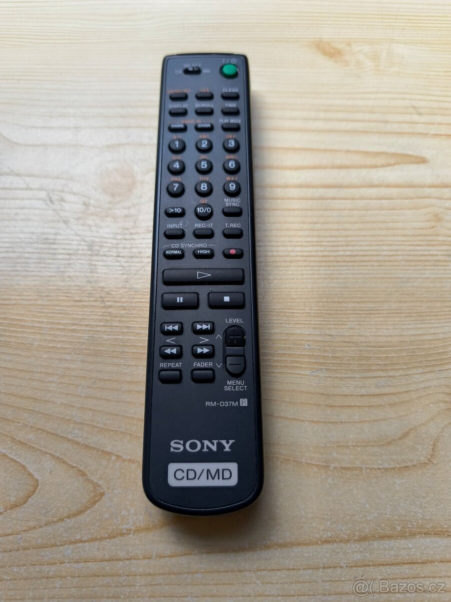 Pěkný Dálkový ovladač SONY RM-D37M + Nové Baterie Philips
