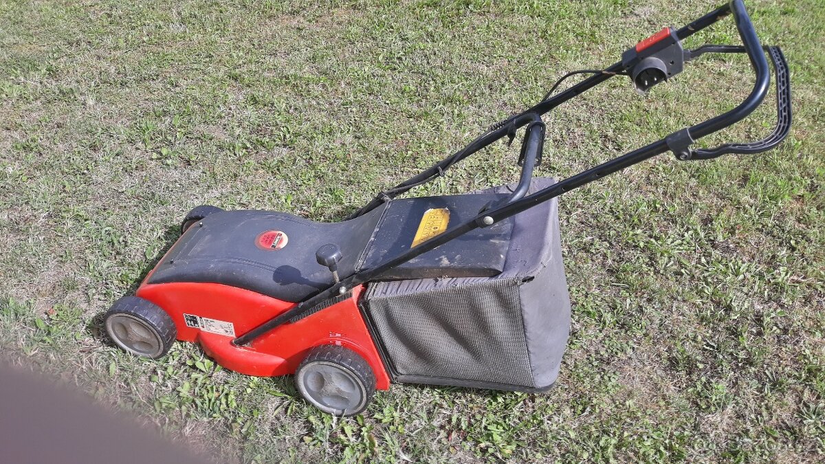 Elektrická sekačka záběr 42 cm