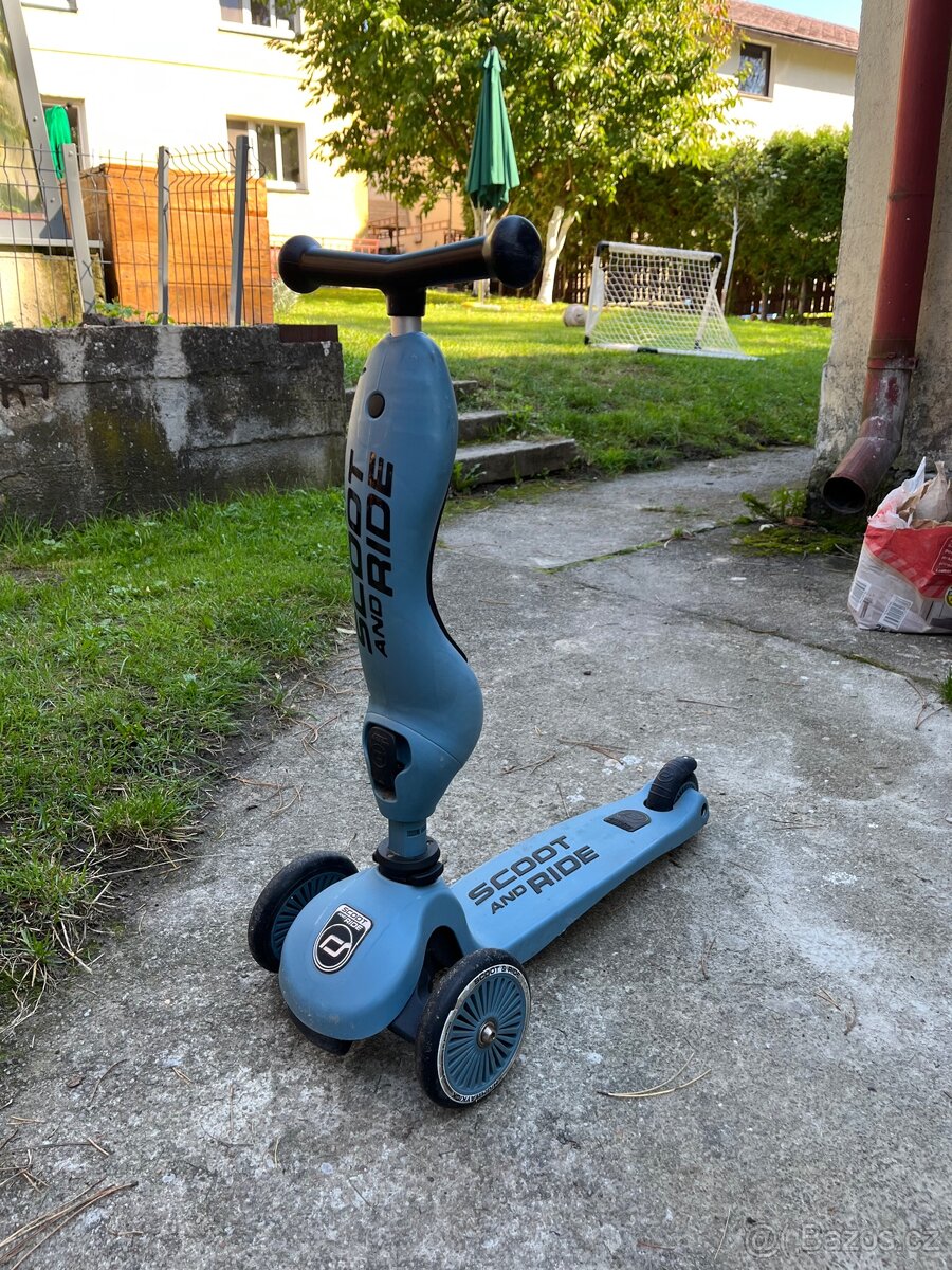 Odrážedlo Scoot & Ride