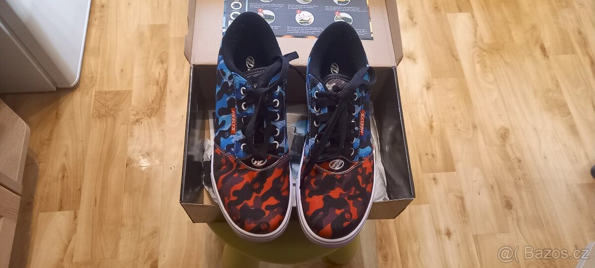 Prodám koloboty Heelys Wheeled shoe Pro 20 Prints