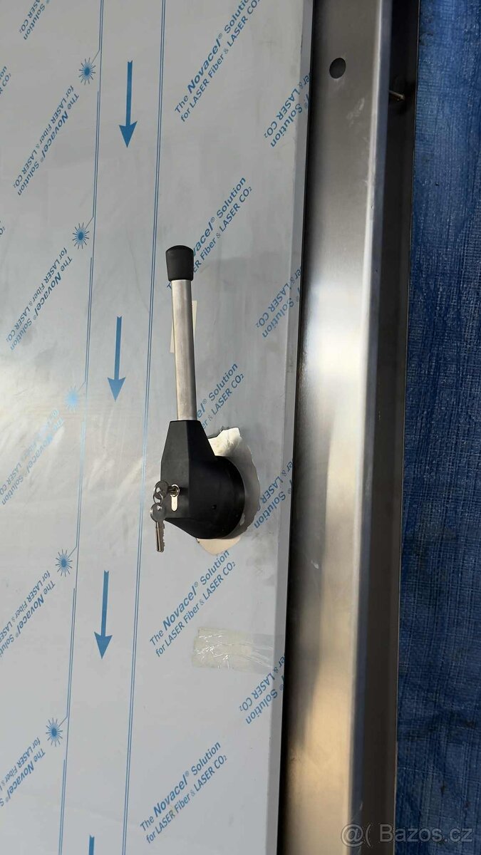 Chladírenské dveře NEREZOVÉ