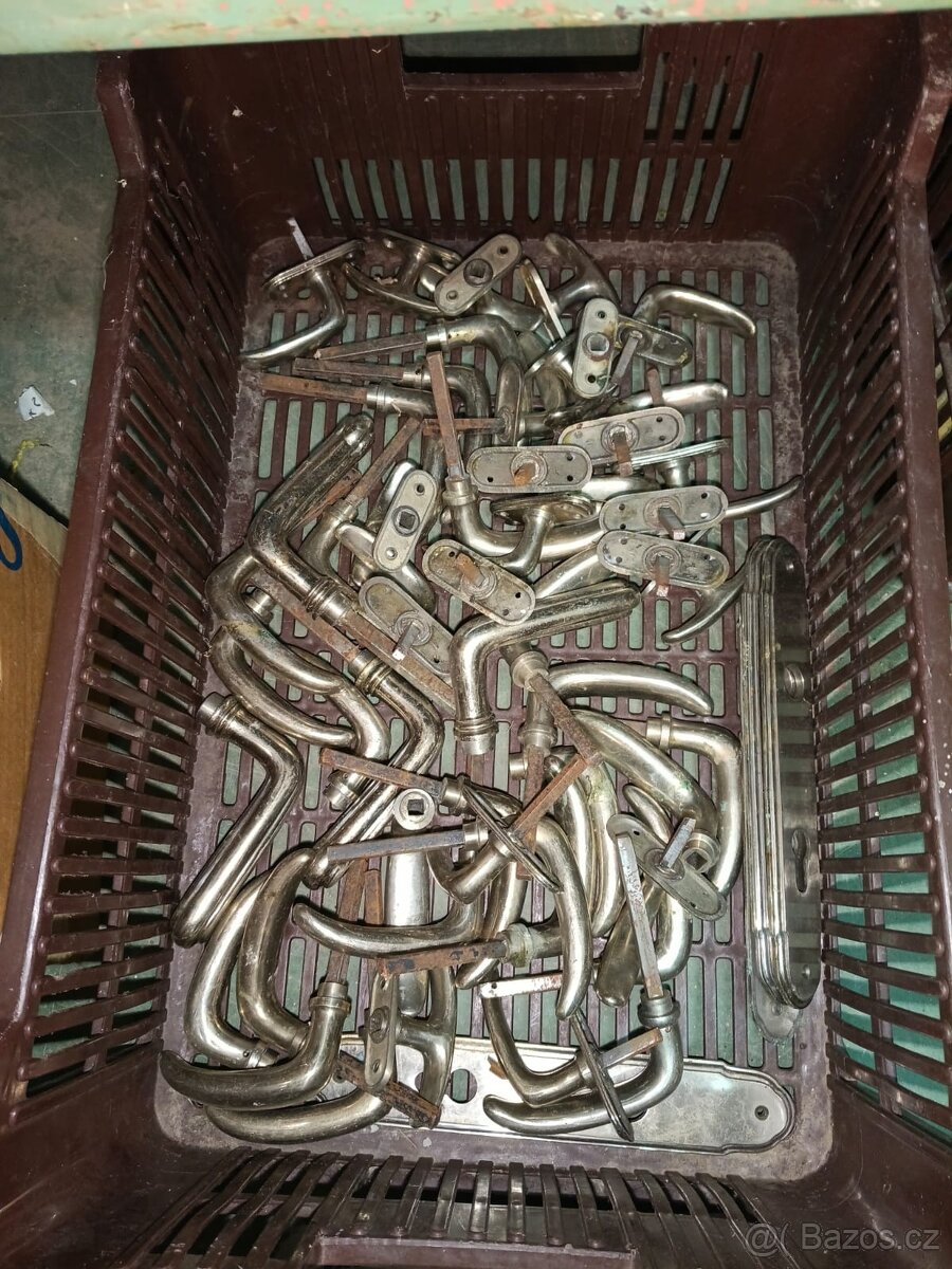 krabice  klik (retro)