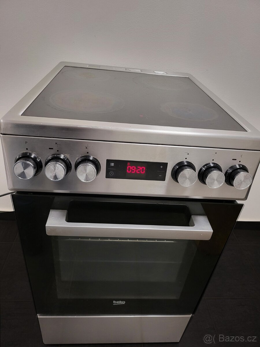 Beko nerez sporák, sklokeramika, multifunkční