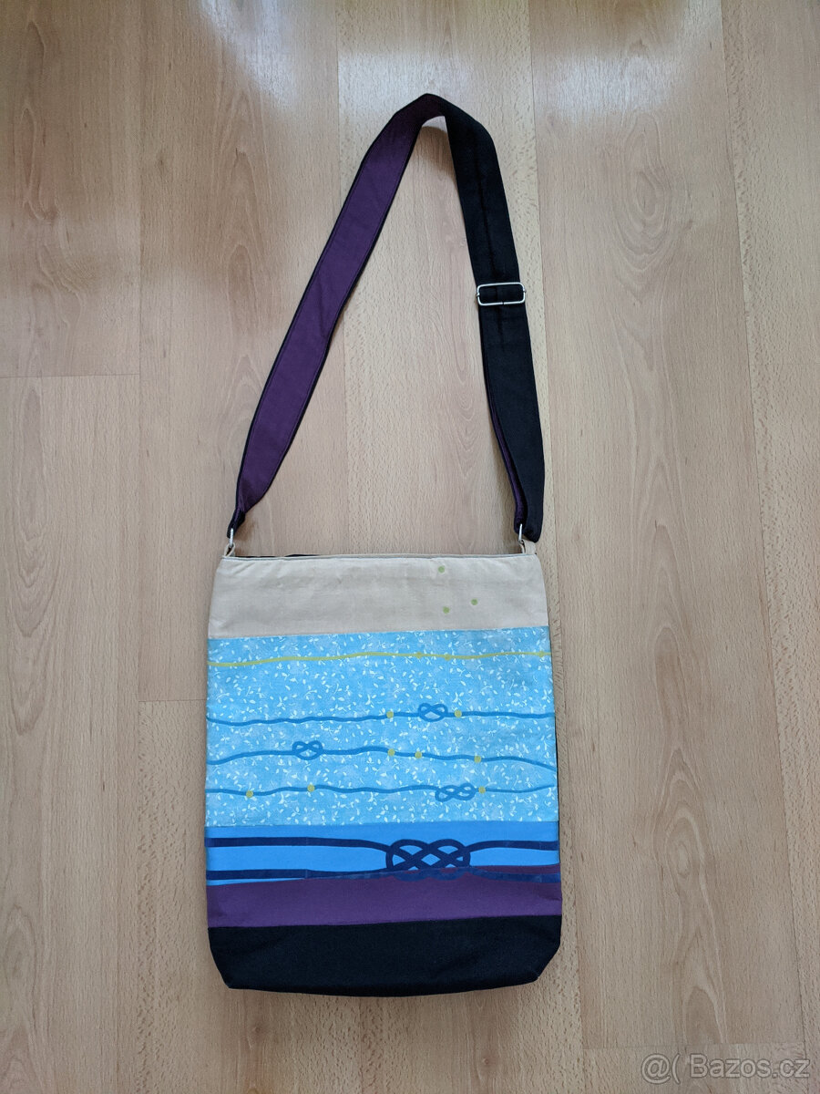 Látková taška přes rameno