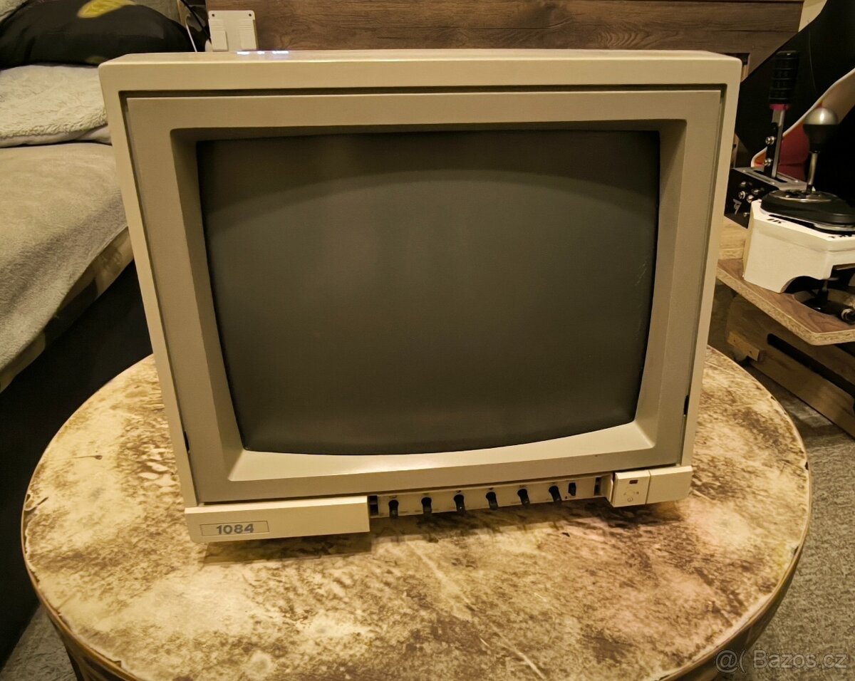 Monitor Commodore 1084 RGB