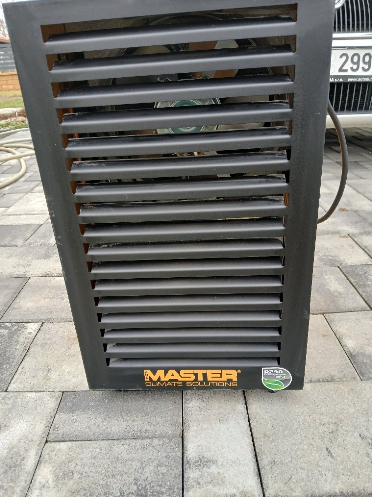 Odvlhčovač, vysoušeč vlhkosti MASTER DH 732P
