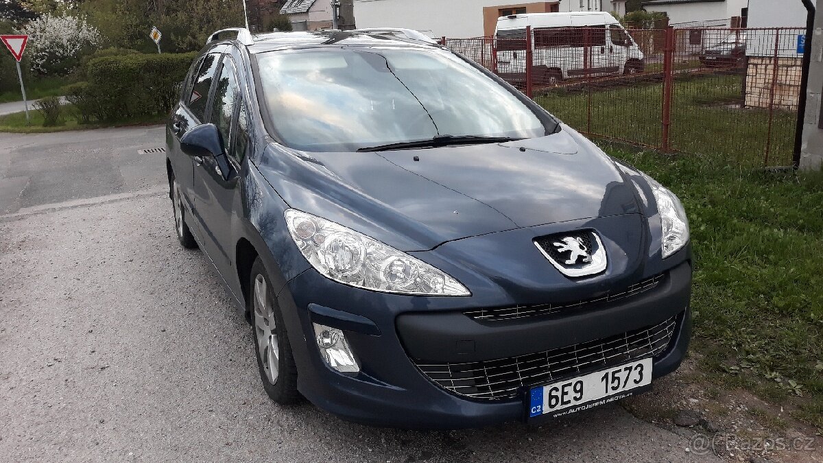 Peugeot 308 sw 1.6 HDI spotřeba 5.5l nafty panorama
