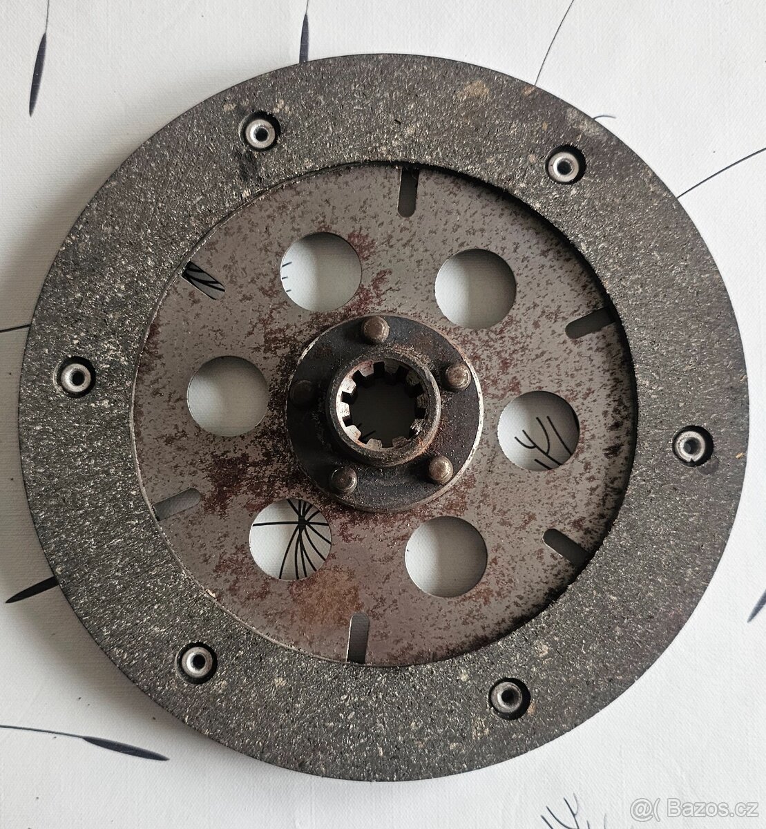Spojková lamela škoda 100 110 průměr 180mm  NOVÁ