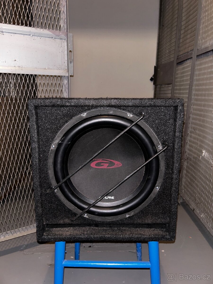 Prodám, subwoofer rms 300 wattu