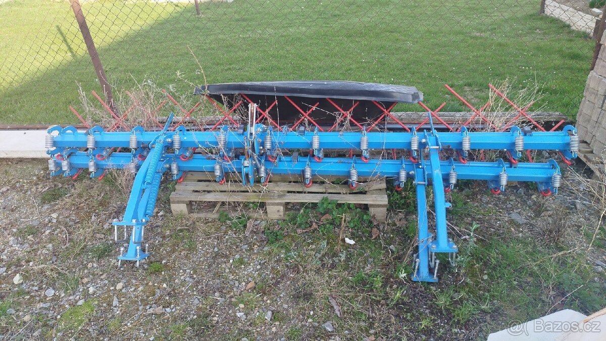 Lemken Solitaire 25 zalvačeče