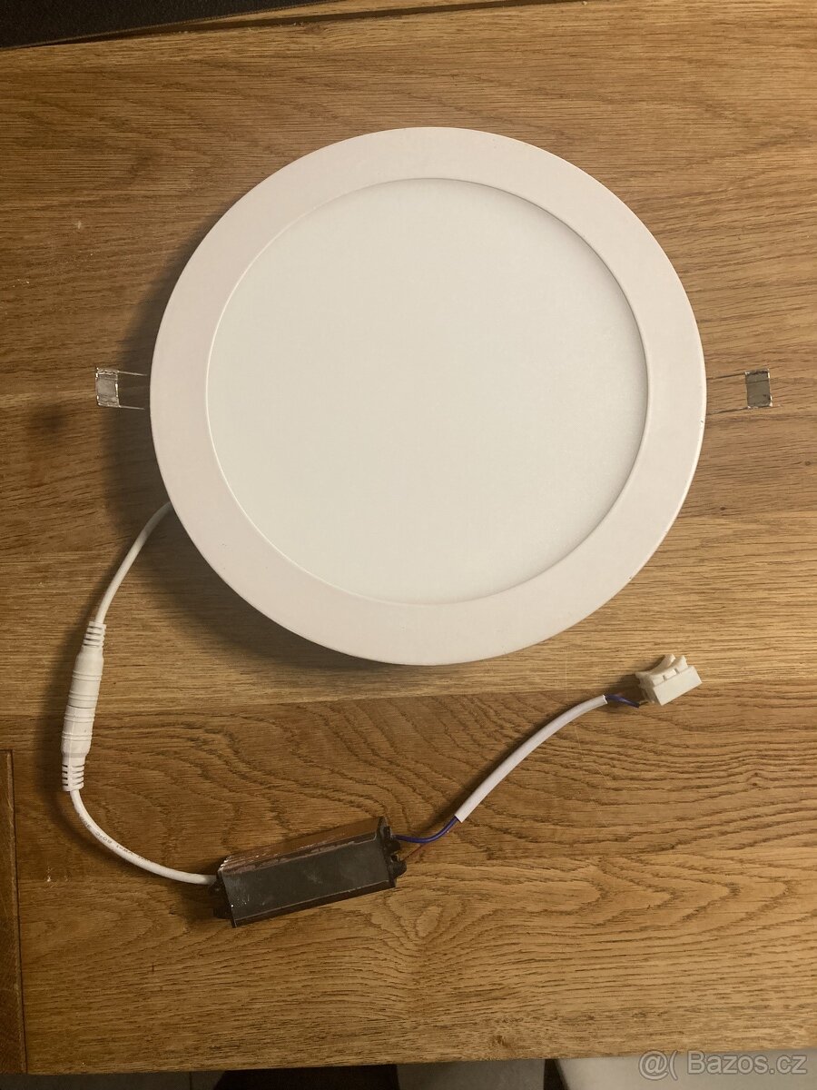 LED světla NEXXO