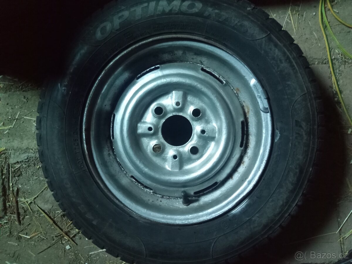 Pneu optimo 145/80/r12 s diskem