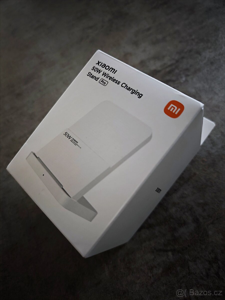Xiaomi 50W Pro bezdrátový nabíjecí stojánek