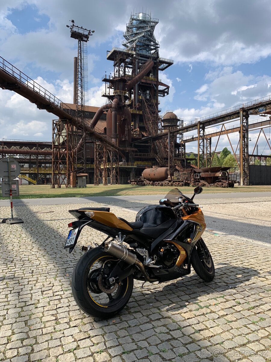 Suzuki gsxr 1000