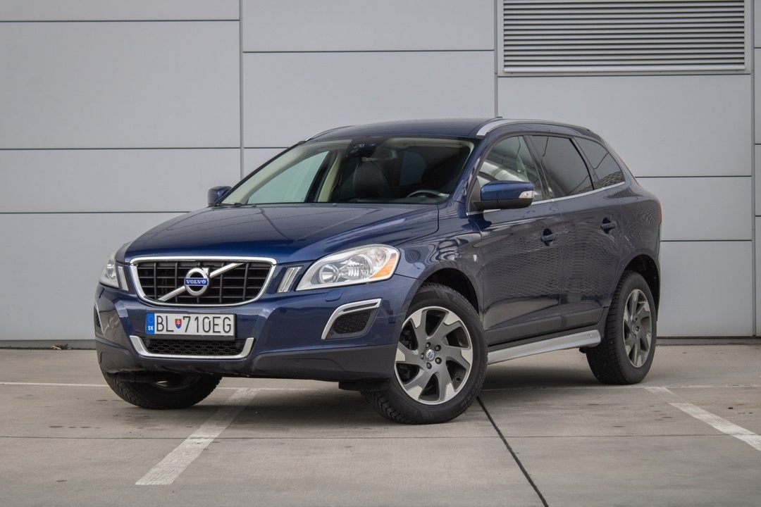 Volvo XC60 D5 AWD Momentum