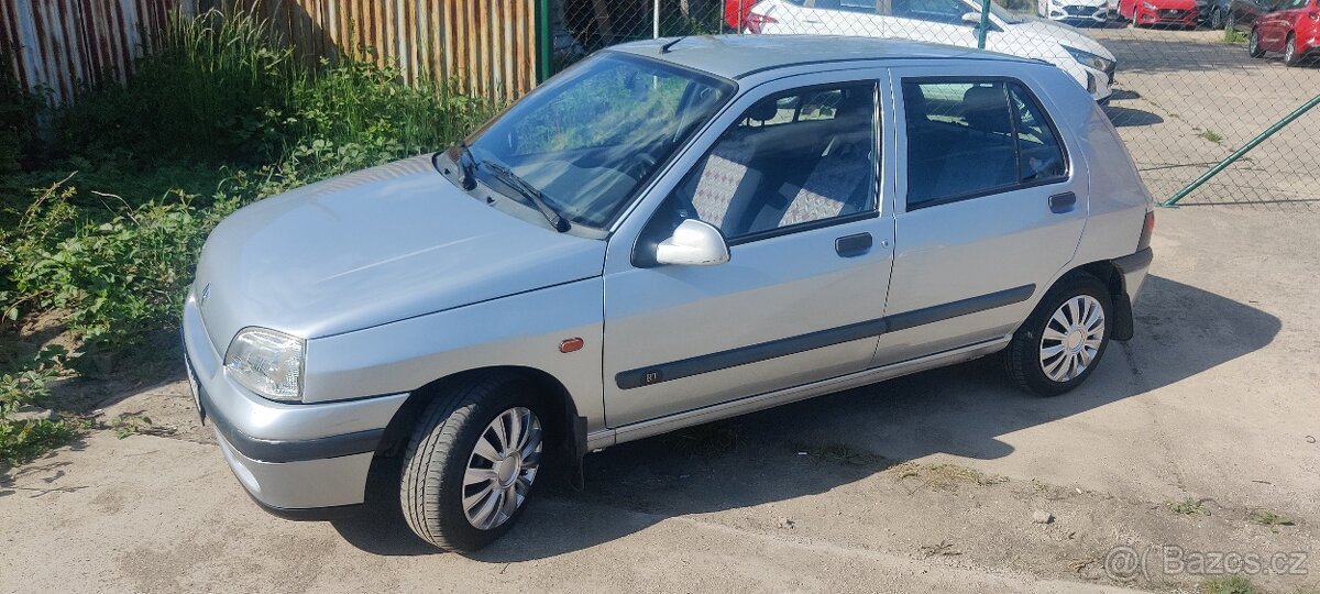 Renault Clio 1.4 55kw r.v. 1996