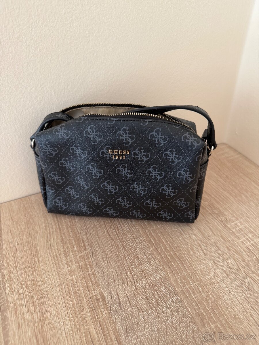 Prodam crossbody kabelku GUESS
