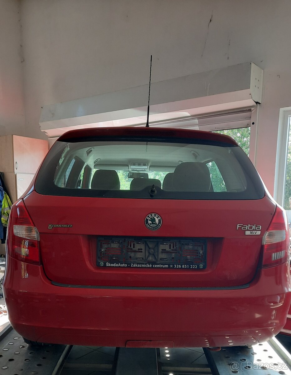 nd ze škoda fabia 2, 1.4.TSI 63kW, červená