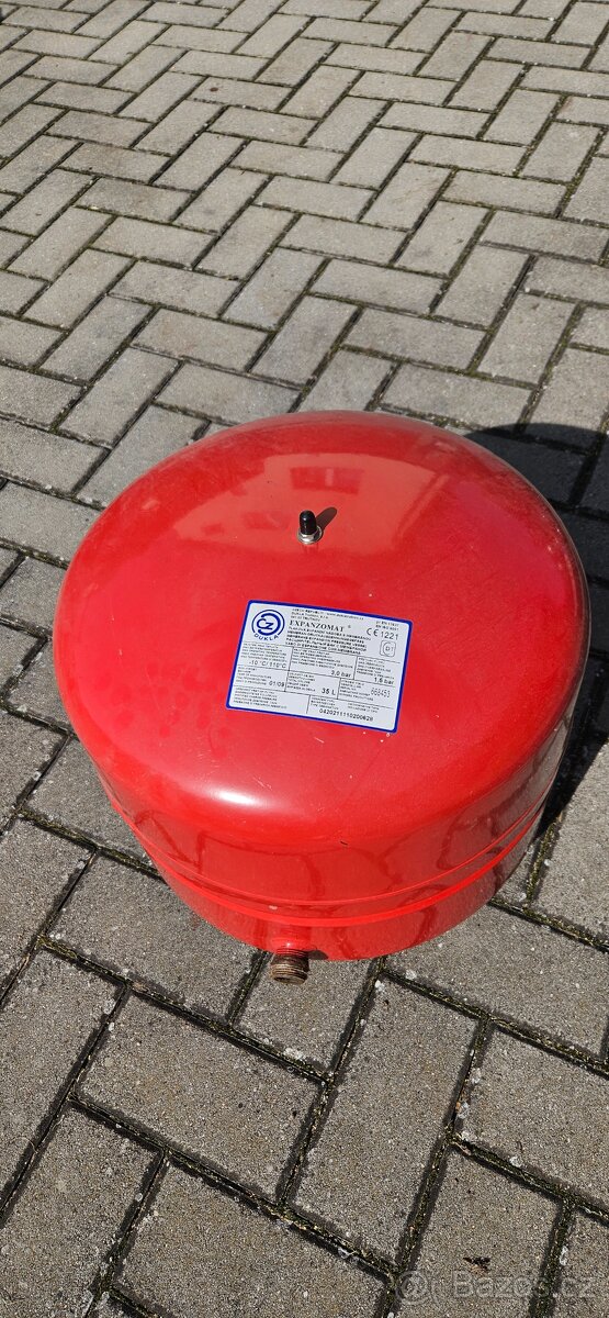 Expanzní nádoba 35l, Dukla