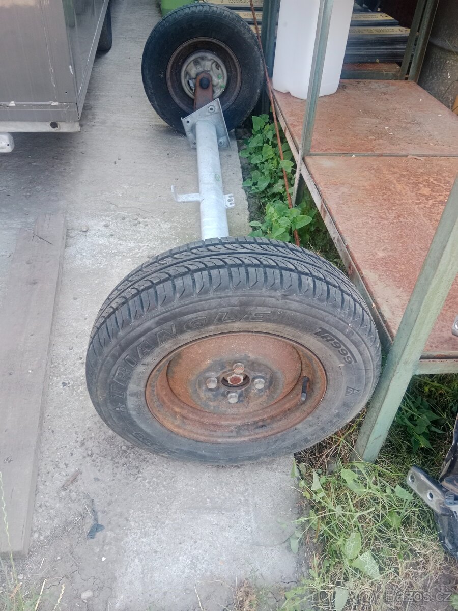 Náprava na karavan