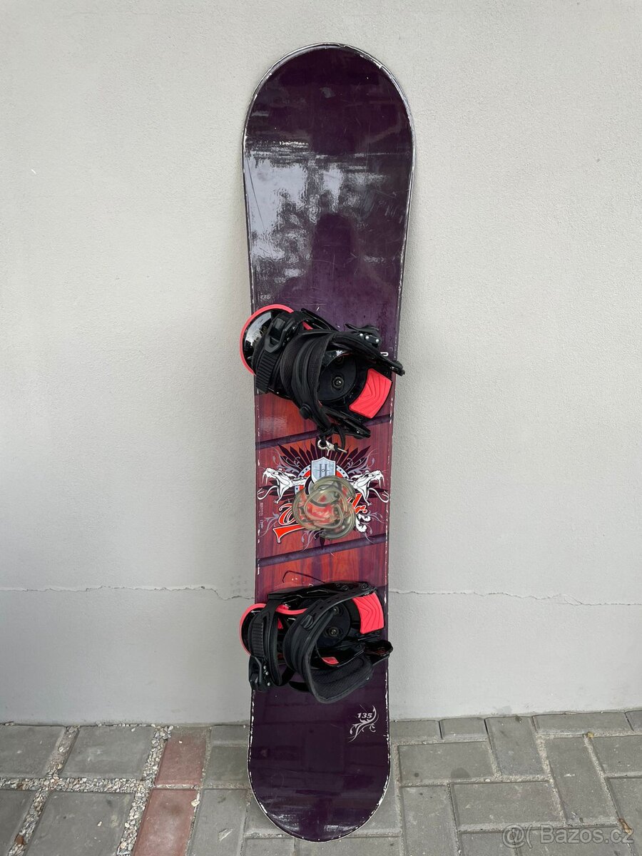 Snowboard