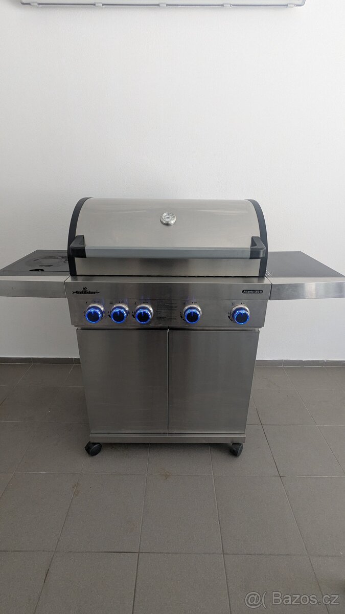 Plynový Gril atlanta 450 II
