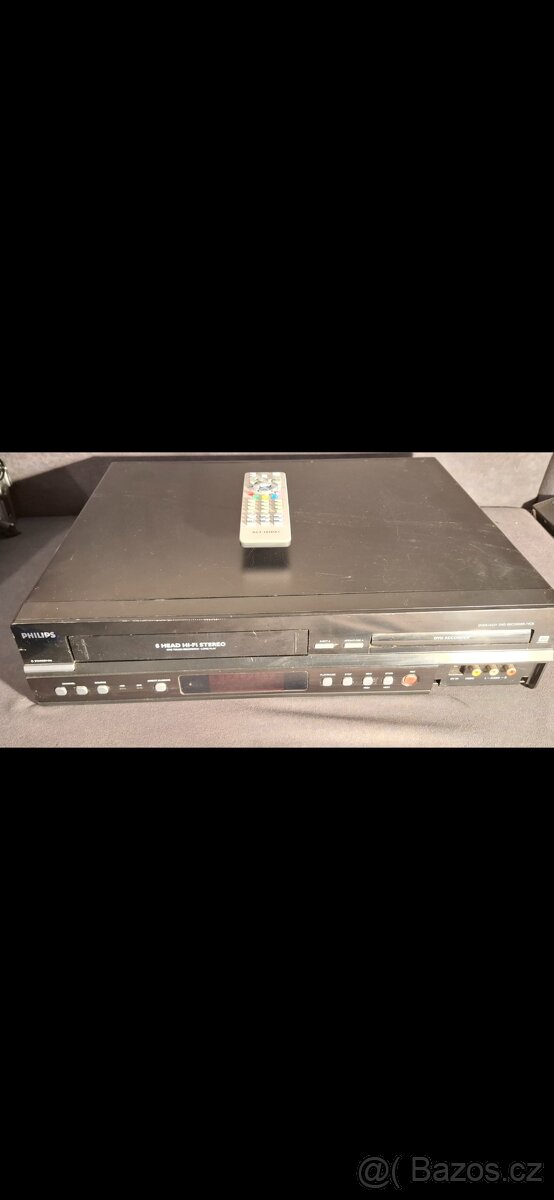 Videopřehravač Philips DVDR3432