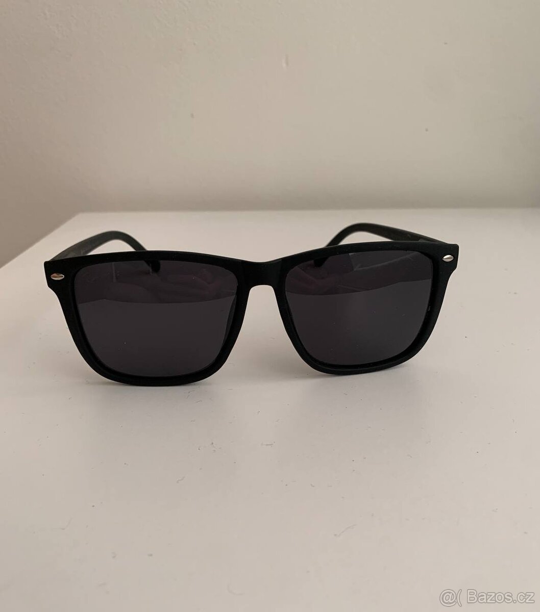 RayBan
